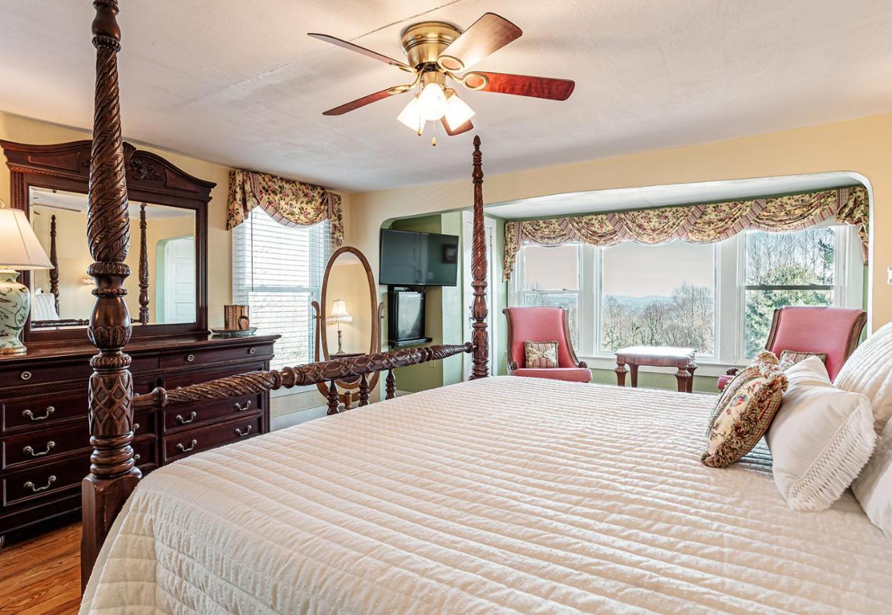 Echo Mountain Inn Hendersonville Ngoại thất bức ảnh
