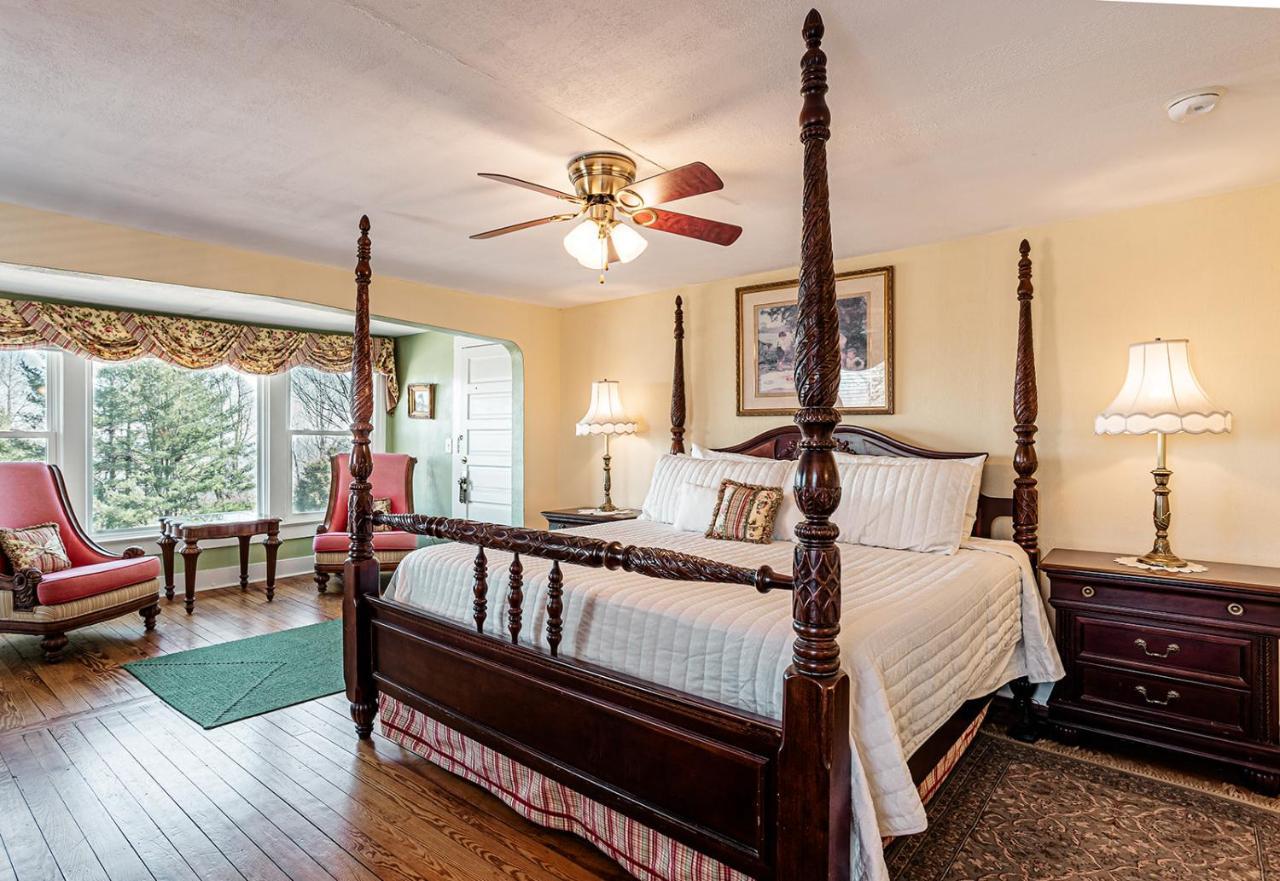 Echo Mountain Inn Hendersonville Ngoại thất bức ảnh