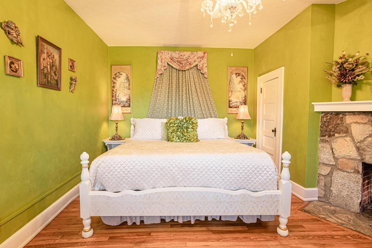 Echo Mountain Inn Hendersonville Ngoại thất bức ảnh