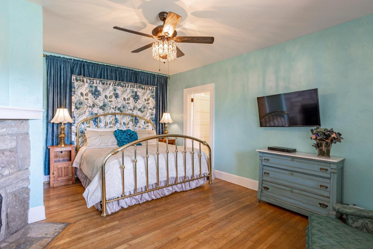 Echo Mountain Inn Hendersonville Ngoại thất bức ảnh