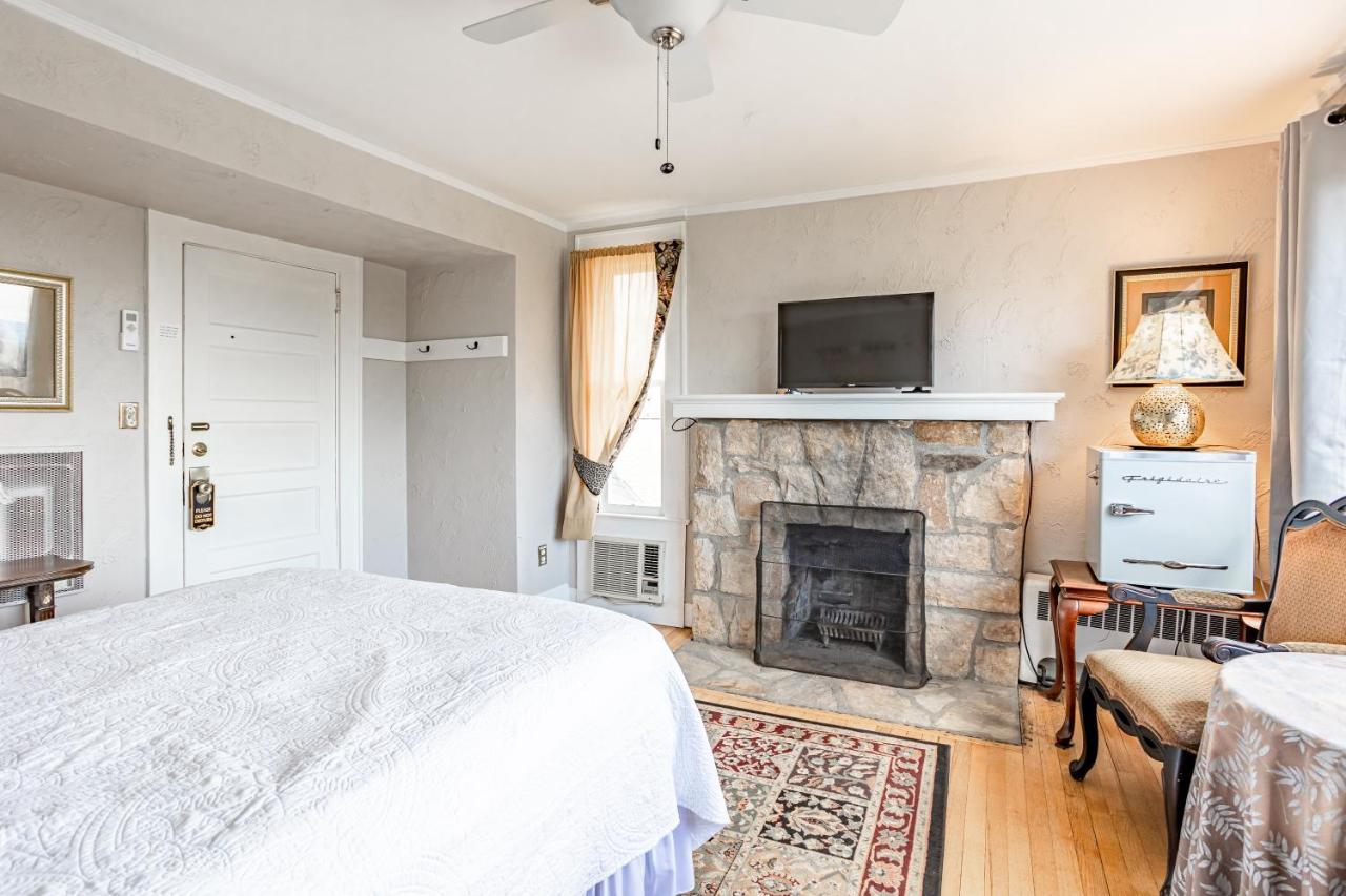 Echo Mountain Inn Hendersonville Ngoại thất bức ảnh
