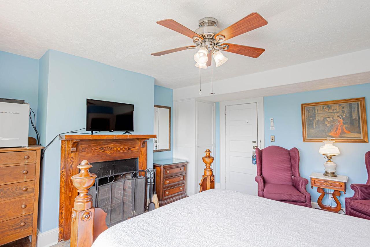 Echo Mountain Inn Hendersonville Ngoại thất bức ảnh